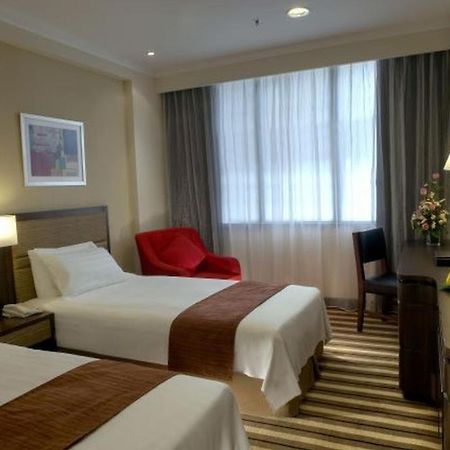 Hotel Metro Park Inn Coimbatore Buitenkant foto