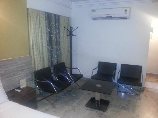 Hotel Metro Park Inn Coimbatore Buitenkant foto
