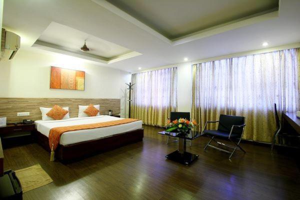Hotel Metro Park Inn Coimbatore Buitenkant foto